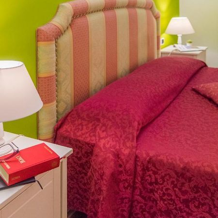 Gregorio'S Rooms Рим Екстер'єр фото