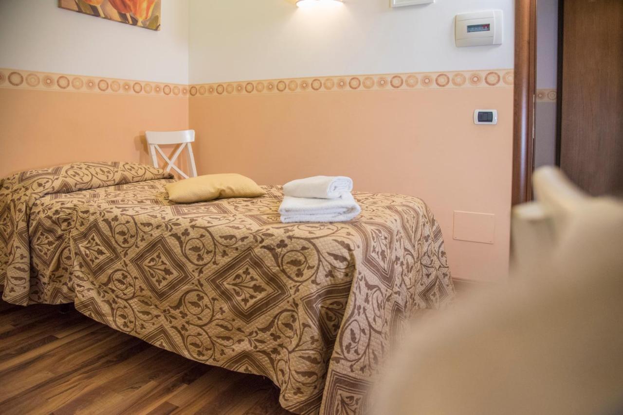 Gregorio'S Rooms Рим Екстер'єр фото